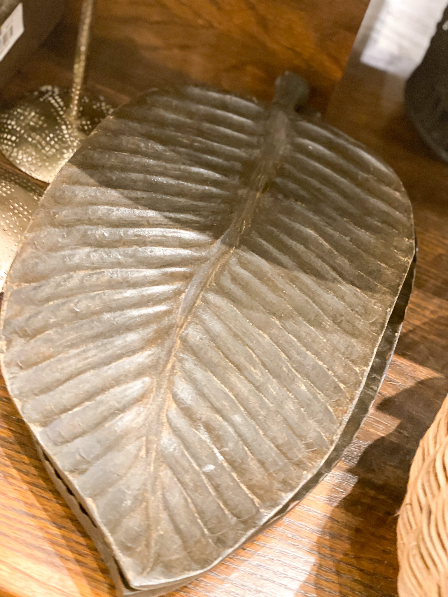 Mango Wood Leaf Tray